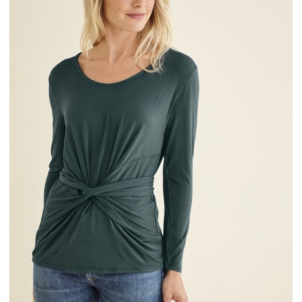 Long sleeve top